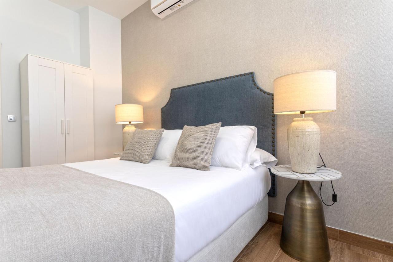 Genteel Home Recaredo Sevilla Exterior foto