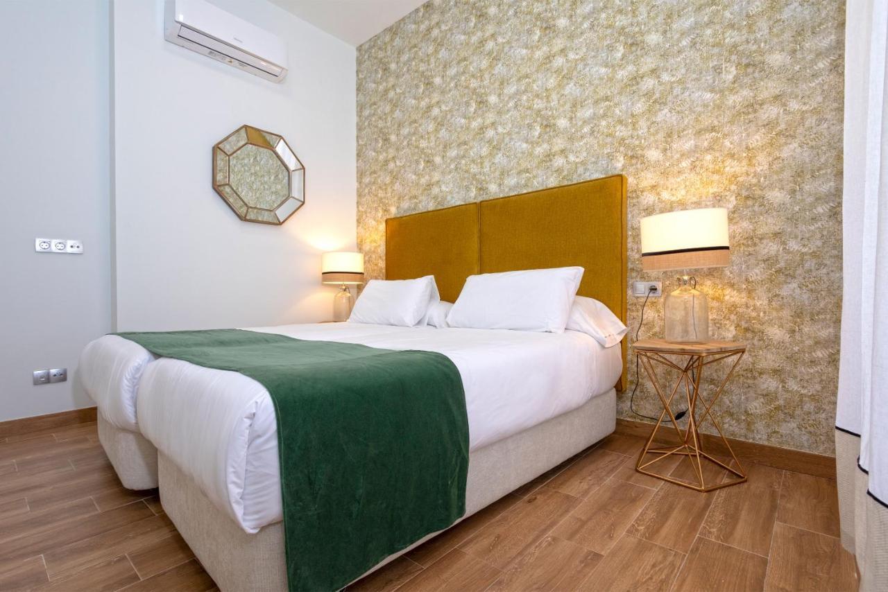 Genteel Home Recaredo Sevilla Exterior foto