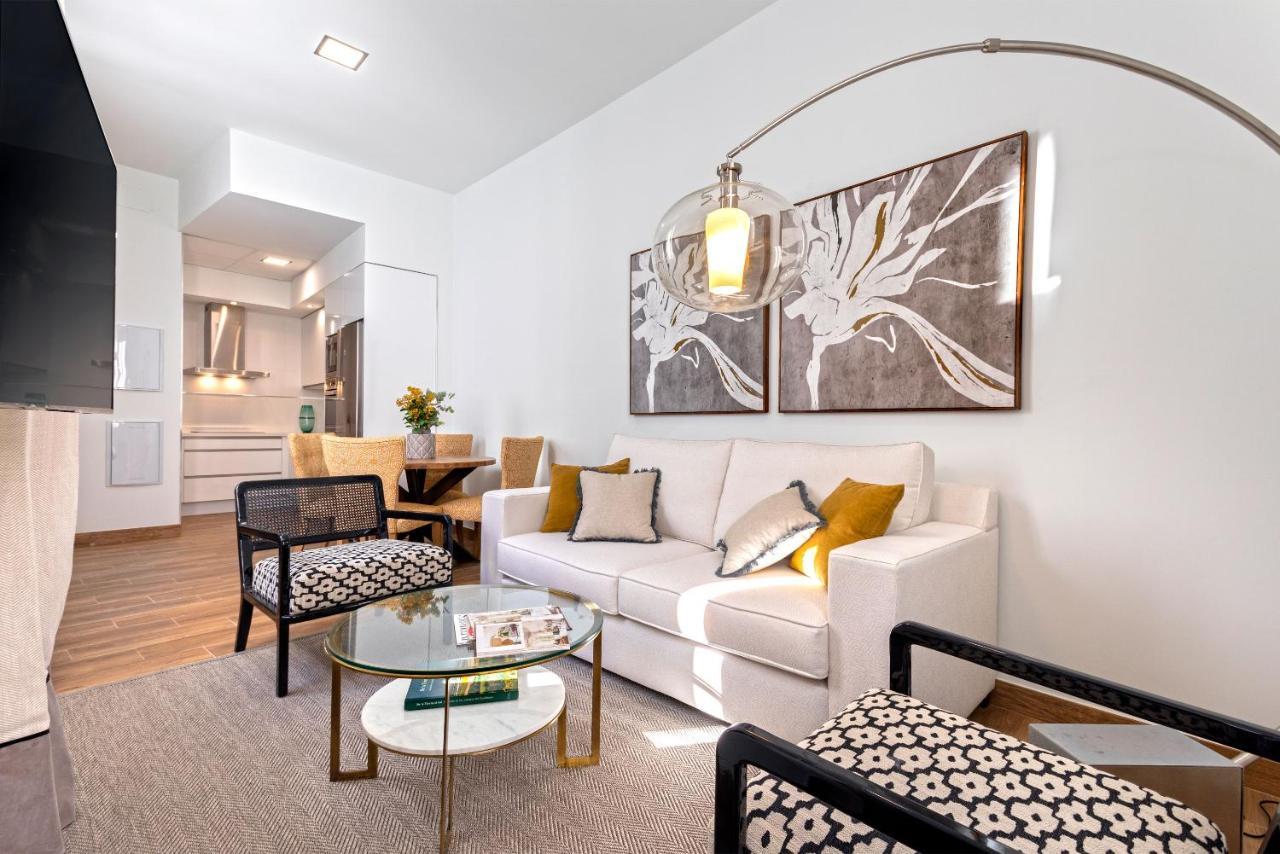 Genteel Home Recaredo Sevilla Exterior foto